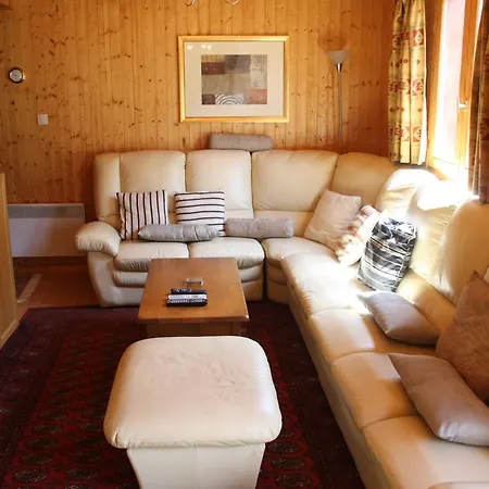 Chalet Music Box * Chatel